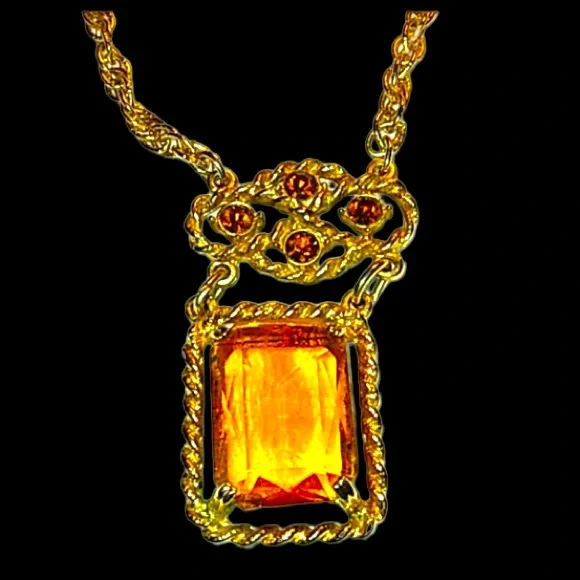 Vintage Wild Honey Amber Glass Rhinestone Gold Toned Necklace - Picture 4 of 6